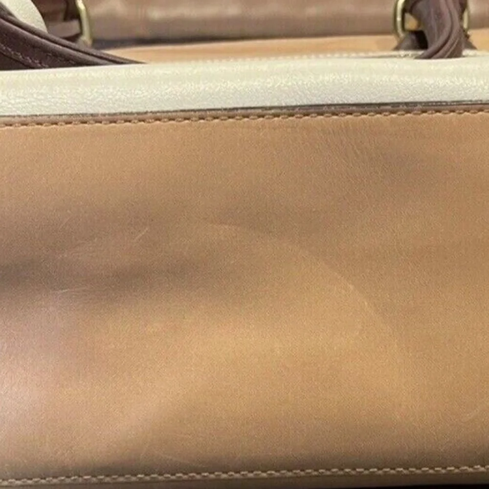Coach Bag - Picture 5 of 6